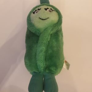 Vintage Del Monte Sweetie Pea Plush Stuffed Animal 1982 A Country Yumkin Veggie
